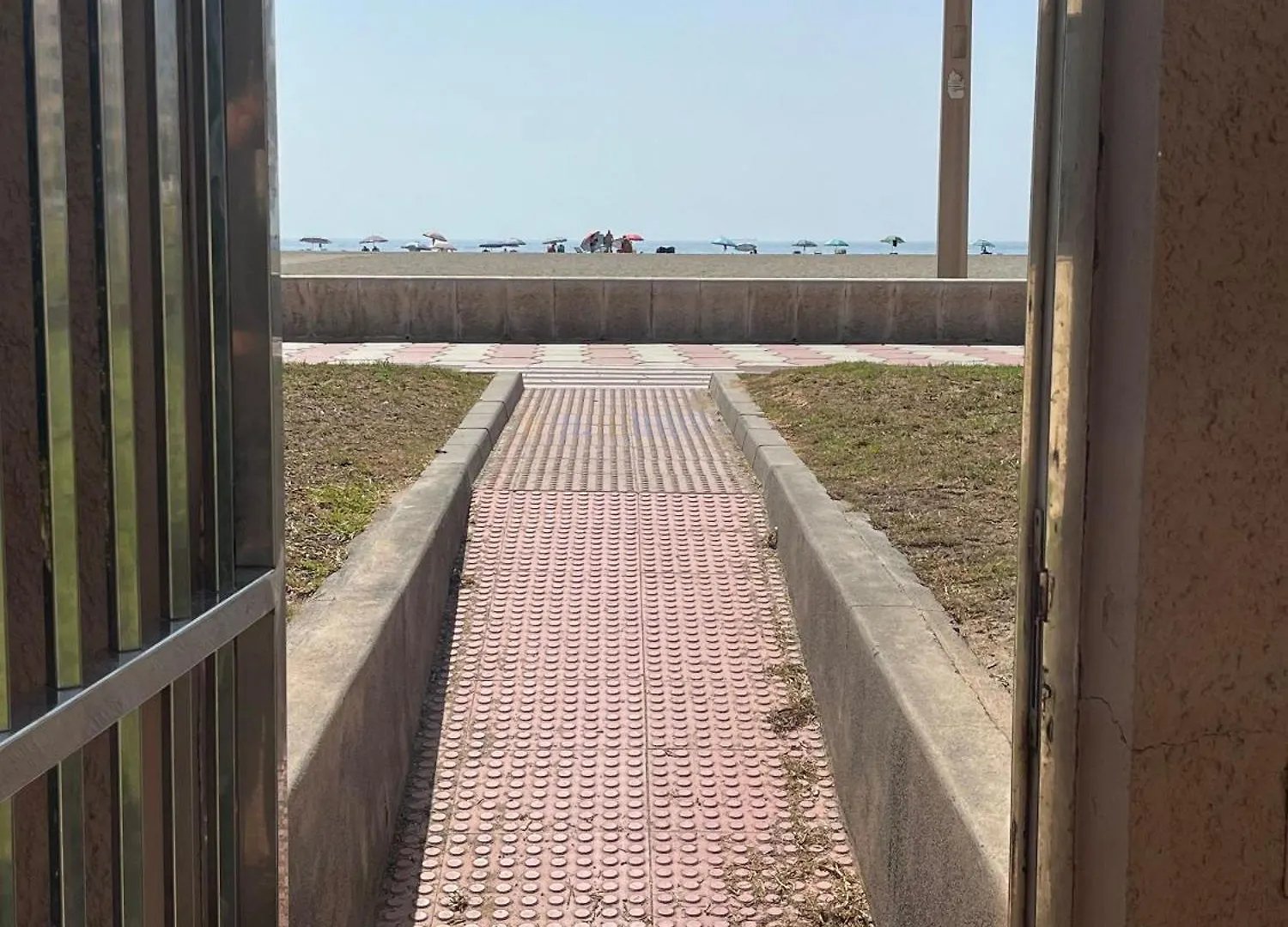 Lovely 2 Bedroom Apartment Near The Beach Ισπανία